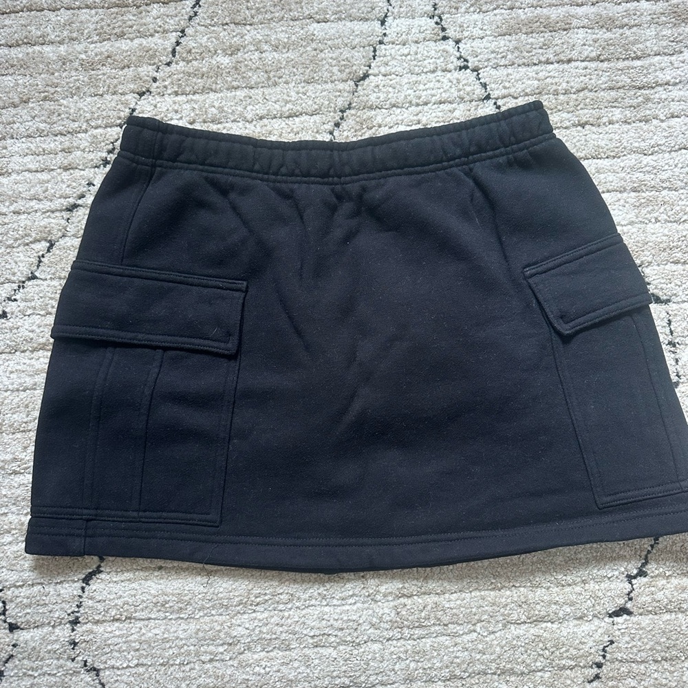 ARITZIA CARGO SKIRT
